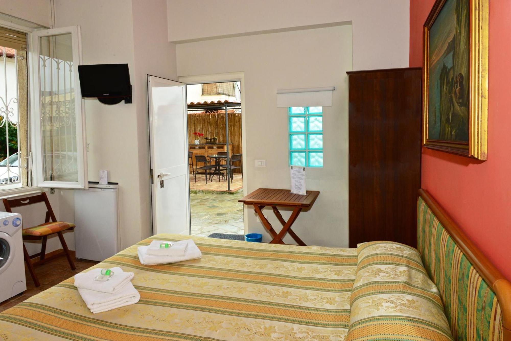 Villa Le Logge Ventimiglia Pokoj fotografie