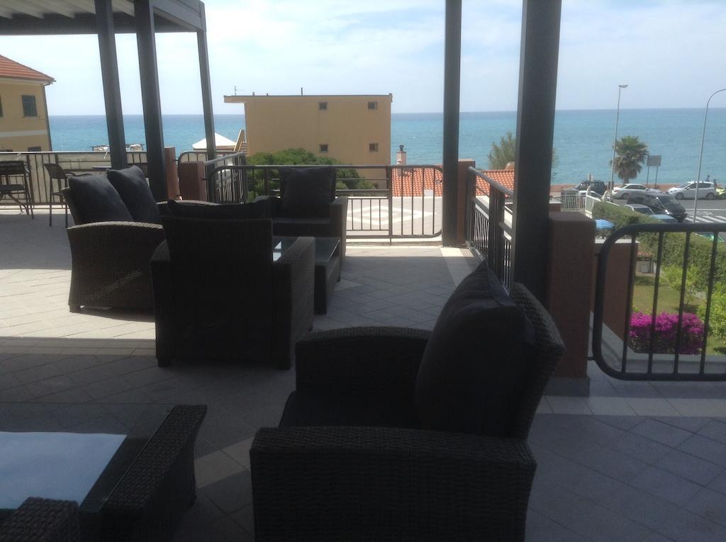 Villa Le Logge Ventimiglia Exteriér fotografie